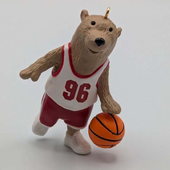Hallmark Keepsake Bounce Pass 1996, Basketball Christmas Ornament with Movement - Picture 1 of 9
